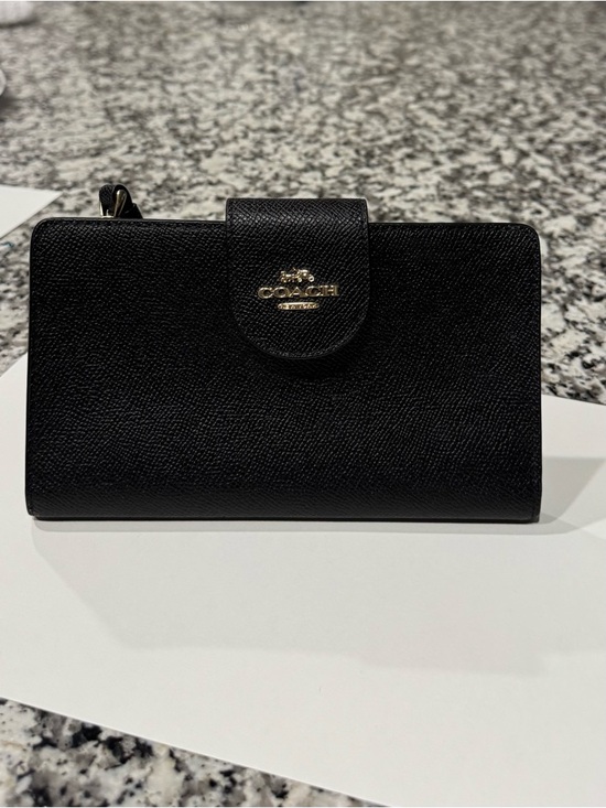 Coach Black Leather Bi-Fold Wallet with Gold Accent - Picture 2 of 4